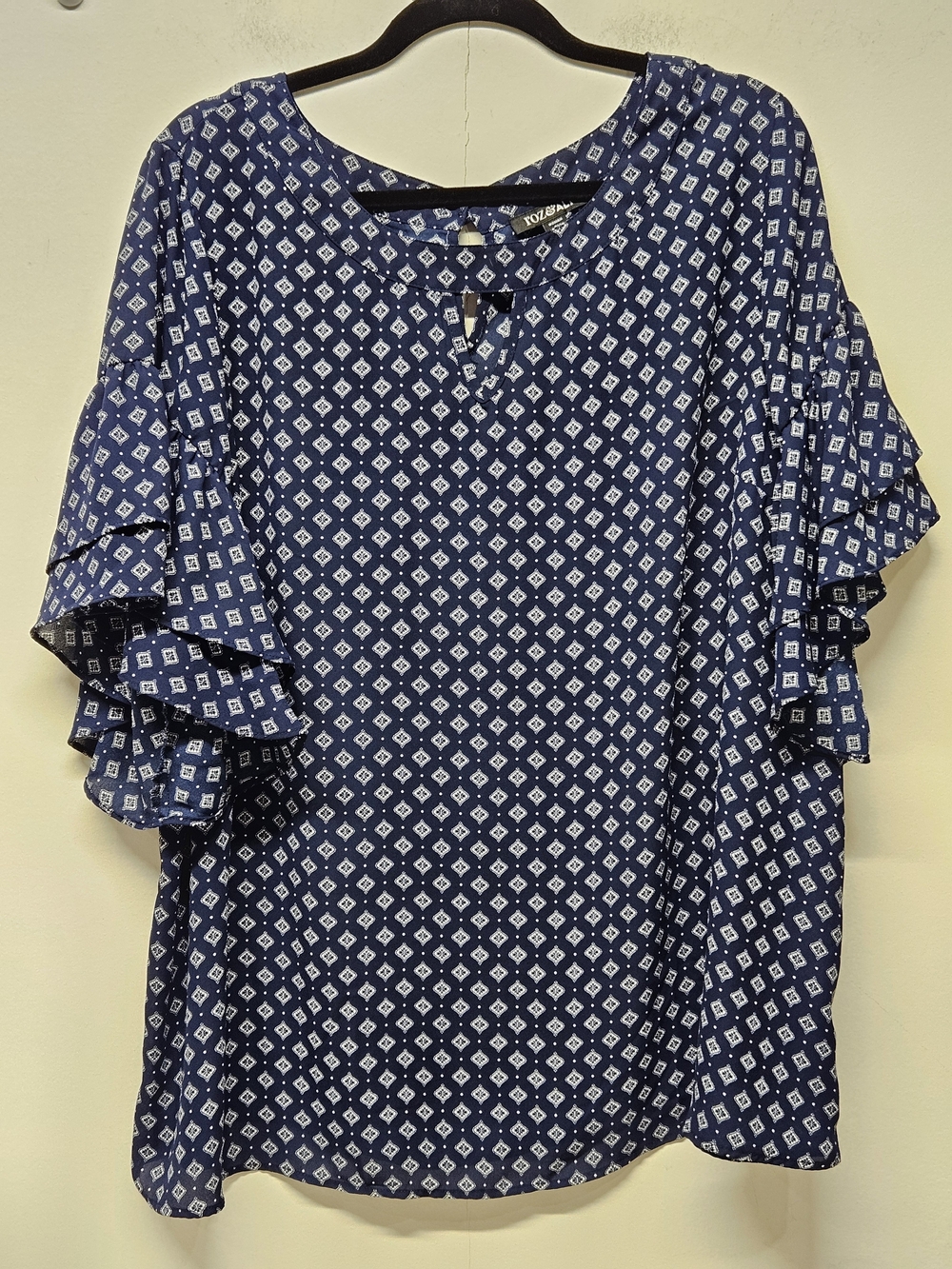 Roz & Ali Woman Navy Blue Medallion Print Ruffle Sleeve Top Plus Size 3X Boho